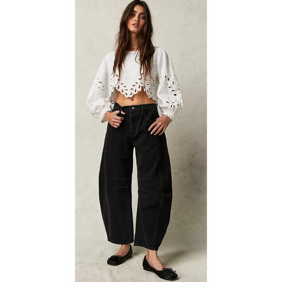 We The Free Denim - NWT We The Free Good Luck Mid-Rise Barrel Jeans Soundwave Black Size 25